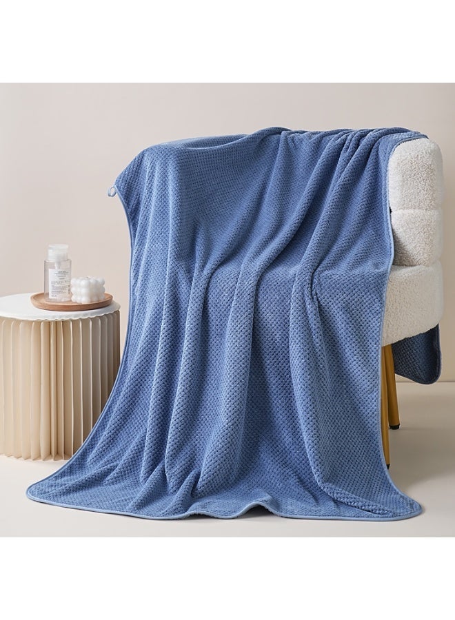 مناشف حمام من الألياف الدقيقة، 90 × 170 سم، مجموعة من 2، ناعمة جدًا، ماصة للغاية، تجف سريعًا، متعددة الاستخدامات (أزرق بحري ورمادي) - Image 4